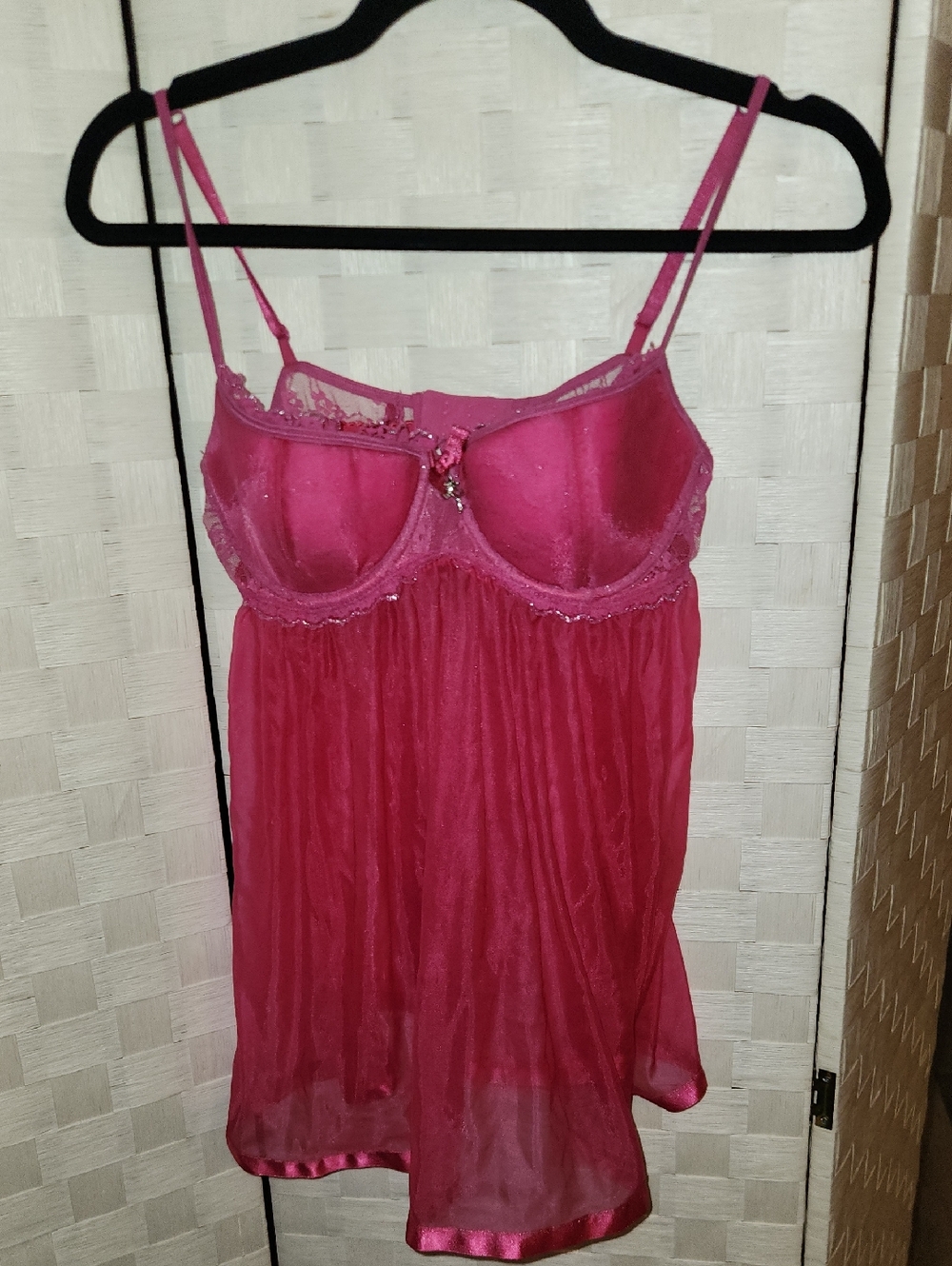 Victoria Secret SEXY little Thing Sz 38C Fuchsia Lace-Trim Babydoll Chemis